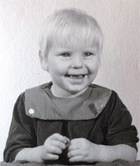 Leslie as child
