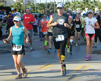 Runners at start of ten-mile run